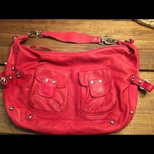 Linea Pelle Danielle Hobo in bright pink